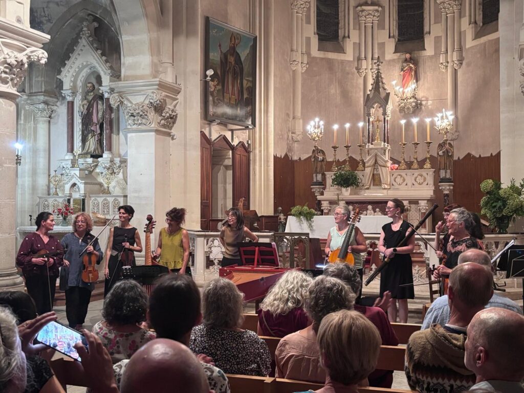 Ensemble baroque lors du concert de musique classique à Rochefort-Samson